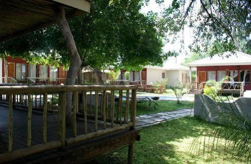 Rivernest Boutique Cottages Maun ภายนอก รูปภาพ